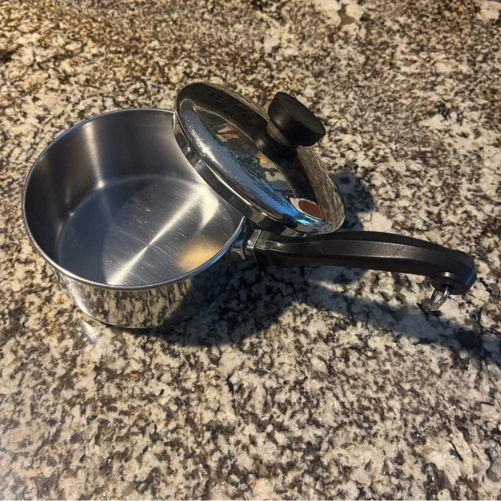 FARBERWARE 1 Quart Stainless Steel Saucepan w Lid Made in USA Vintage